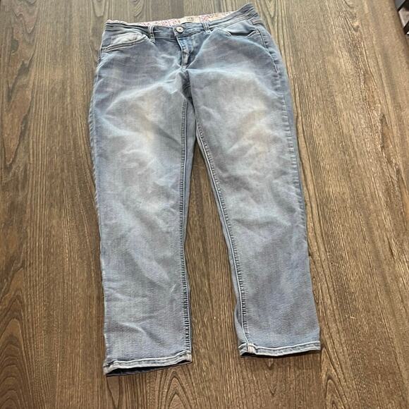 Vintage America Womens Boyfriend Jeans Mid Rise Denim Light Wash Blue Size 4/27 - Picture 1 of 11